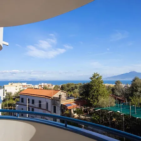 Holiday home Sorrentovibes - Modern Family With Views