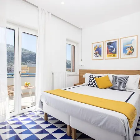 Holiday home Sorrentovibes - Modern Family With Views