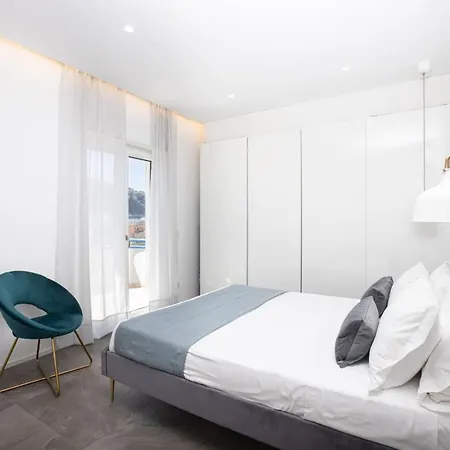 Sorrentovibes - Modern Family With Views Holiday home